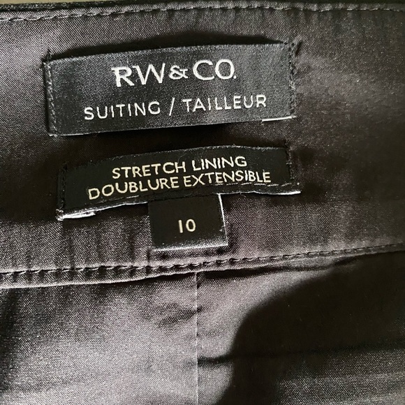 R W and Co I black pencil skirt  size 10 - Picture 3 of 6